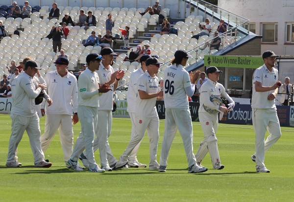 Robinson leads team off