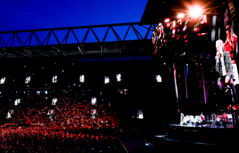 Photos Video As Rod Stewart Kicks Off Tour Coming To The 1st Central County Ground 12th July Sussex Cricket