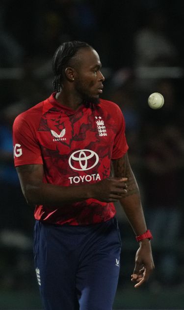 Jofra Archer in action for England ahead of the T20 World Cup