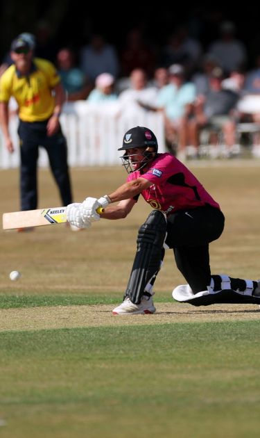 Fynn Hudson-Prentice batting.