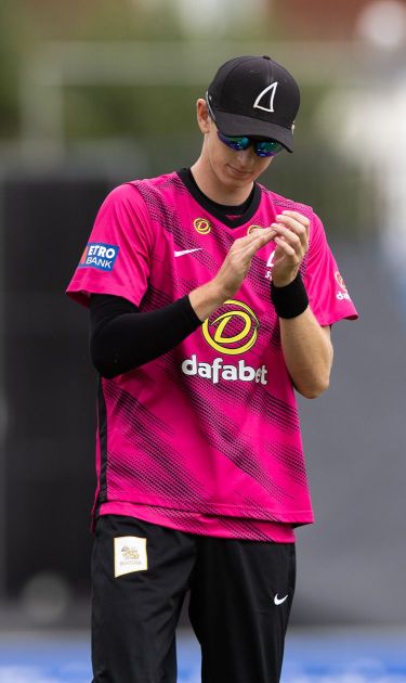 Ollie Kirtley was amongst the wickets