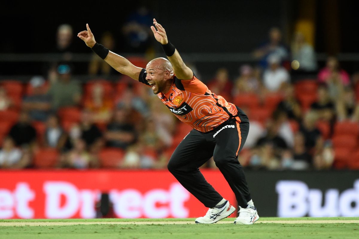 Tymal Mills in action for Perth Scorchers in 2022