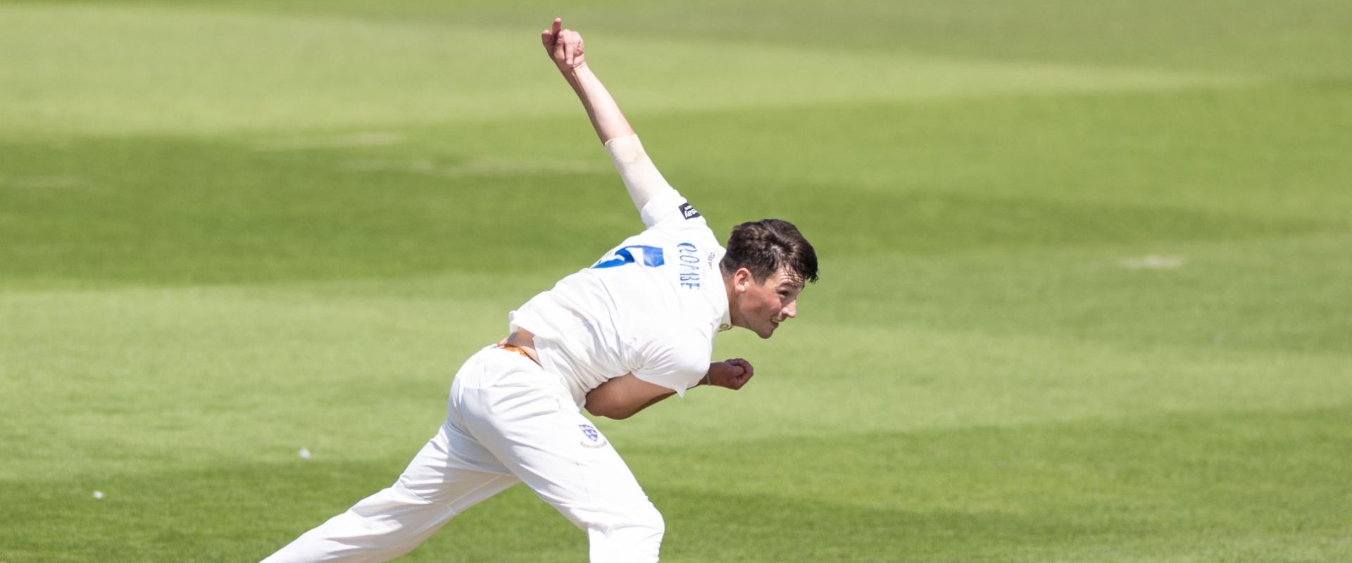 Henry Crocombe in match action against Warwickshire.