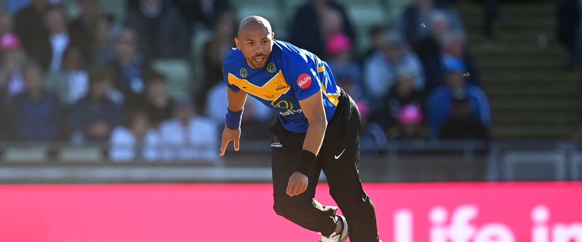 Tymal Mills in action for Sussex Sharks