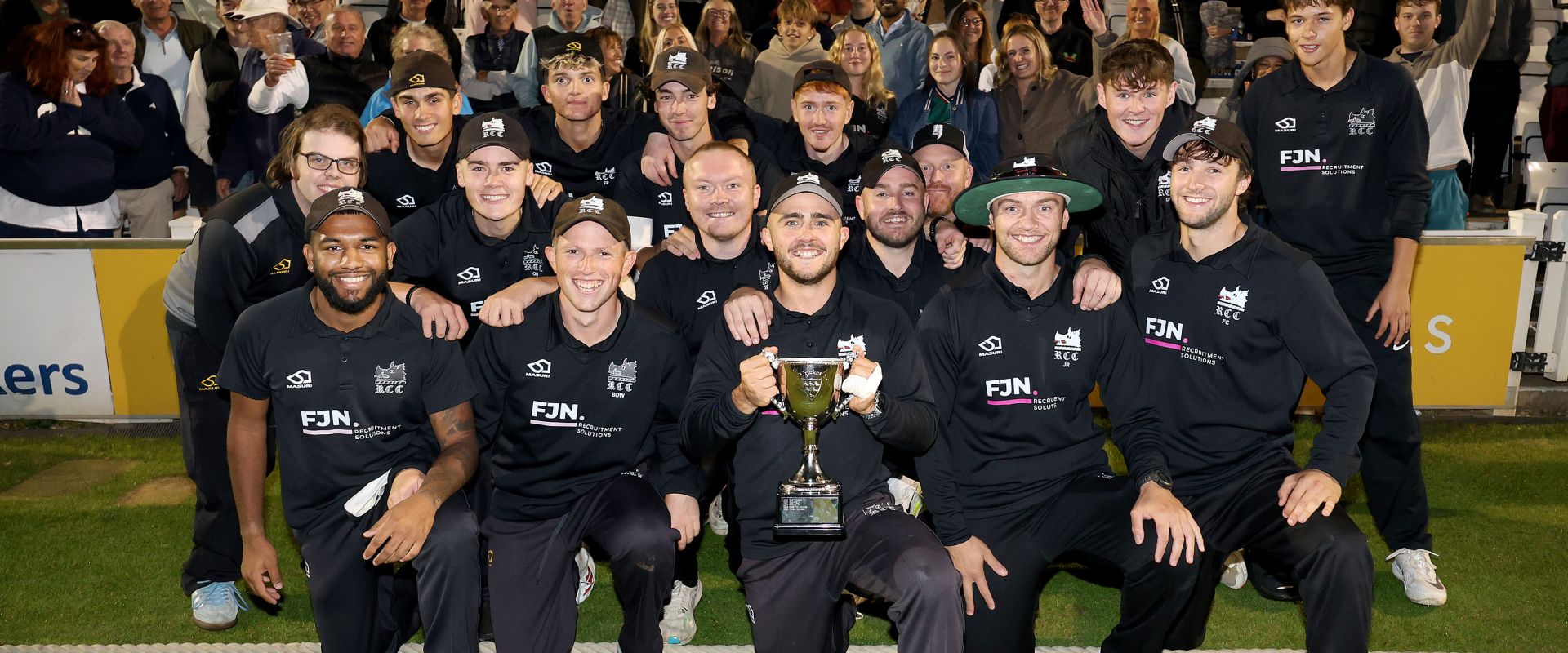 Roffey CC Celebrate with supporters