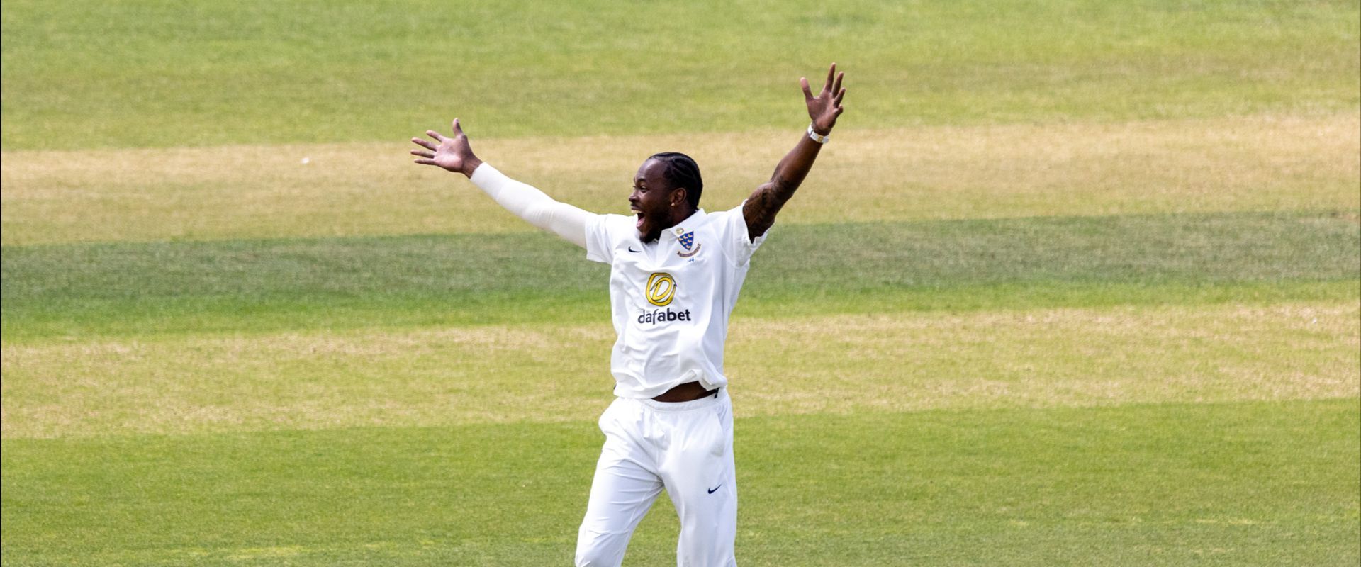 Jofra Archer in action for Sussex