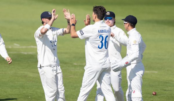 Sussex celebrate after Ari Karvelas removes Gareth Roderick