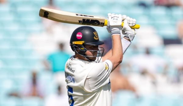 Ollie Robinson batting