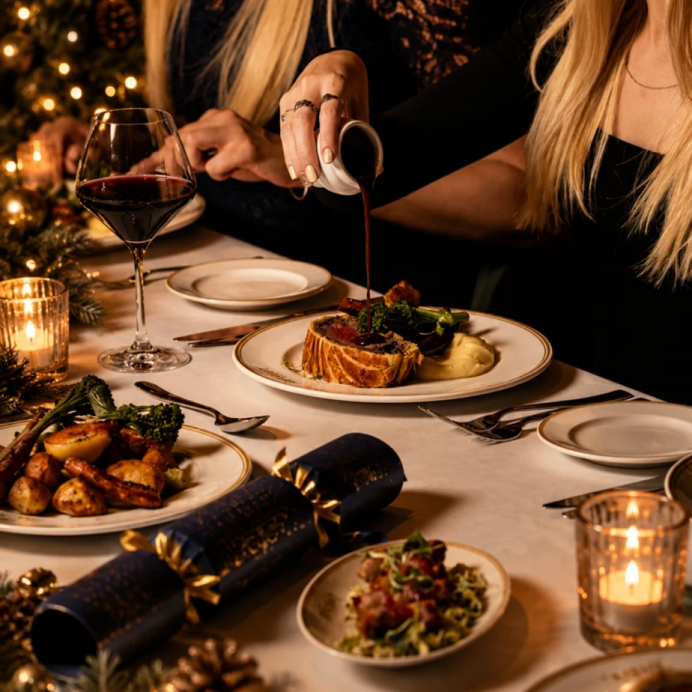 Christmas-dinners-at-the-county-ground